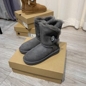 UGG boots - Image 6