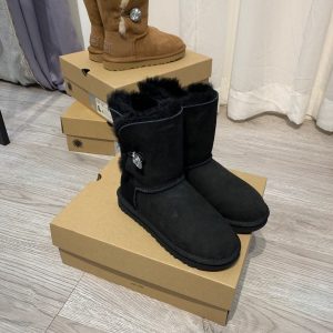 UGG boots - Image 4