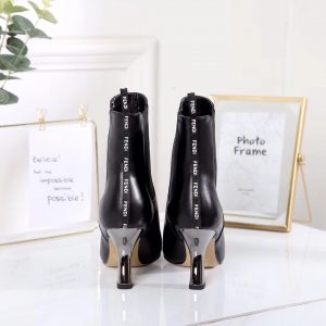 Fendi Shoes - Image 5