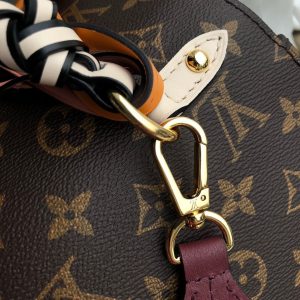 LOUIS VUITTON CLUNY BB - Image 6