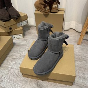 UGG boots - Image 3