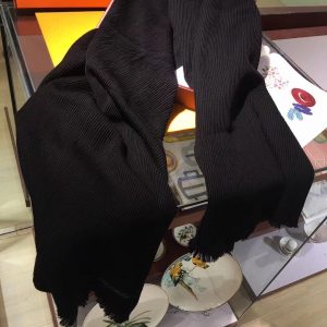 Hermès Scarf - Image 5