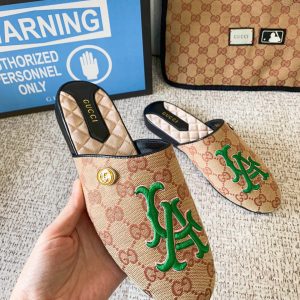 Gucci slippers - Image 3