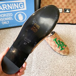 Gucci slippers - Image 9