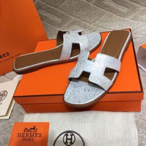 Hermès Slippers - Image 3