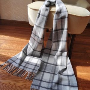 Burberry Scarf - Image 5