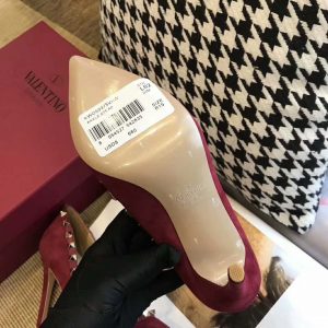 Valentino Rockstud Pumps - Image 4