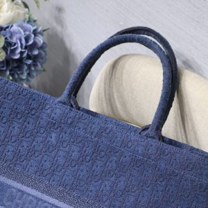 Dior book tote - Image 8