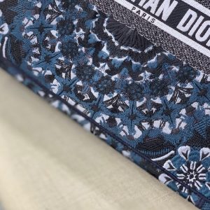 Dior book tote - Image 5