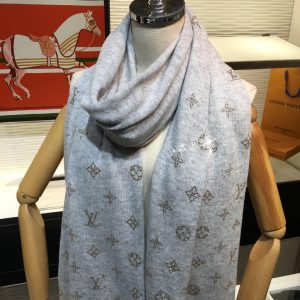 Louis Vuitton Scarf - Image 4
