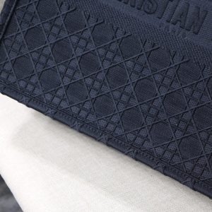 Dior book tote - Image 5