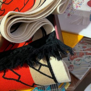 Burberry Scarf - Image 5