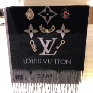 Burberry Scarf - Image 3