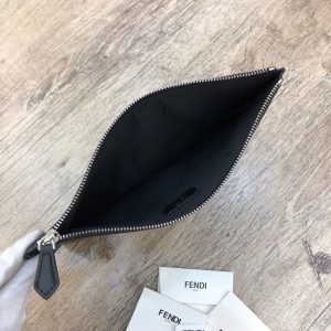 Fendi Clutch Bag - Image 7