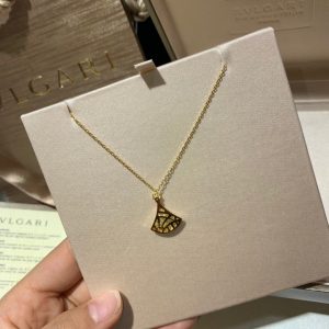 Bvlgari Necklace - Image 8