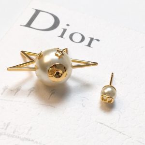 Dior Earrings - Image 3