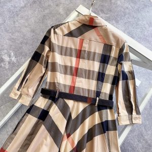 Burberry Suits - Image 5