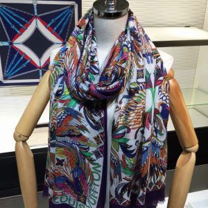 Louis Vuitton Scarf - Image 6