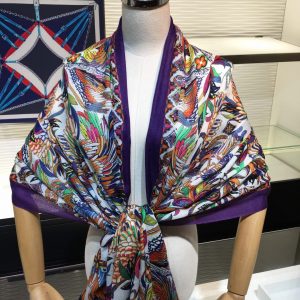 Louis Vuitton Scarf - Image 5