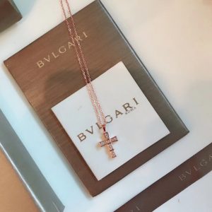 Bvlgari Necklace - Image 4