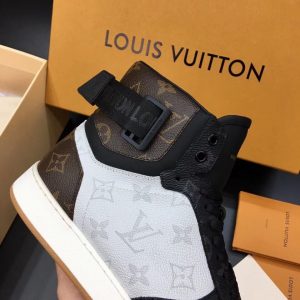 Louis Vuitton Rivoli Sneaker - Image 4