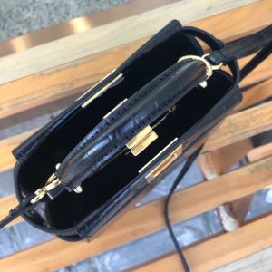 Fendi Peekaboo Bag - Image 8