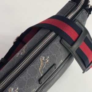 Gucci Shoulder Bag - Image 6