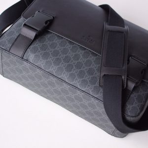 Gucci Shoulder Bag - Image 6