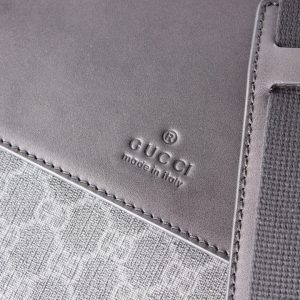 Gucci Shoulder Bag - Image 5