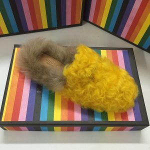 Gucci Slippers - Image 5