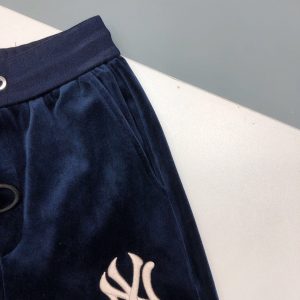 Gucci Suit - Image 4