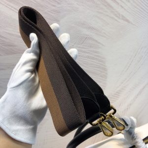 Fendi Mania Bag - Image 9