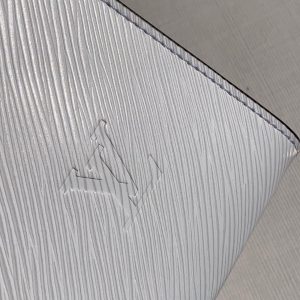 Louis Vuitton Onthego - Image 5