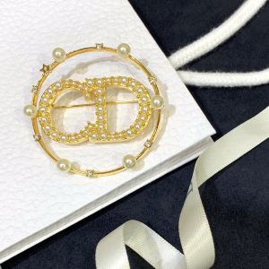 Dior brooch - Image 6