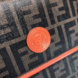 Fendi Shoulder Bags - Image 6