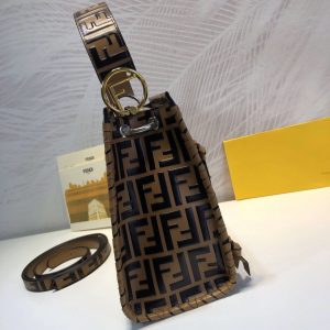 Fendi Kani Bag - Image 4