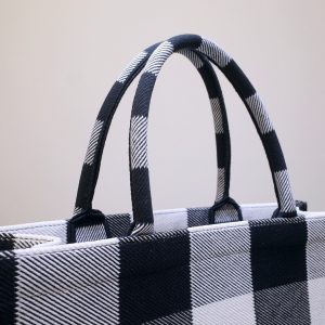 Dior Book Tote - Image 9