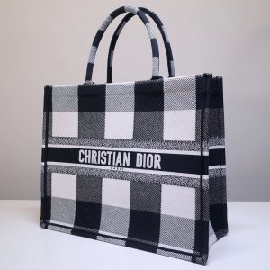 Dior Book Tote - Image 8