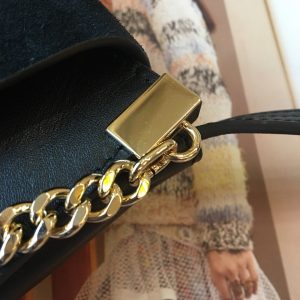 Chloe Faye Shoulder bag - Image 6
