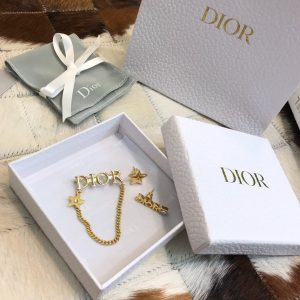 Dior brooch - Image 5