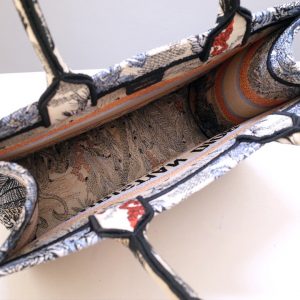 Dior Book Tote - Image 5