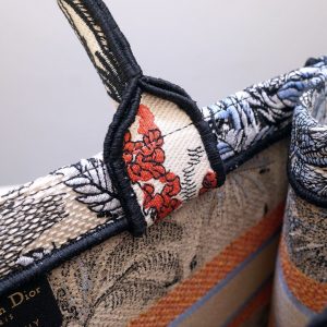 Dior Book Tote - Image 4