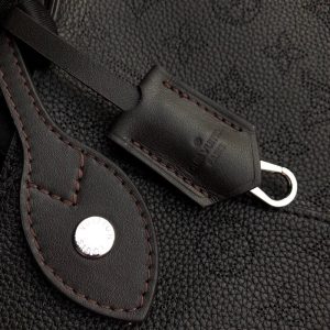 LOUIS VUITTON HINA - Image 8