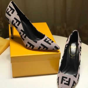 Fendi Shoes - Image 8