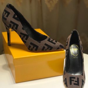 Fendi Shoes - Image 5
