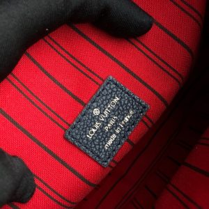 LOUIS VUITTON Pochette Metis - Image 3