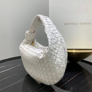 Bottega Vaenta Hobo Bag - Image 9