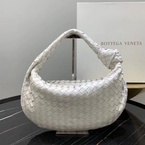 Bottega Vaenta Hobo Bag - Image 8