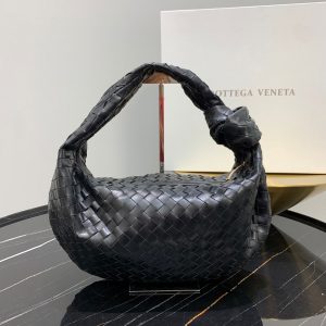 Bottega Vaenta Hobo Bag - Image 9