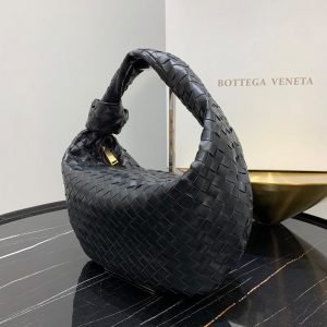 Bottega Vaenta Hobo Bag - Image 8